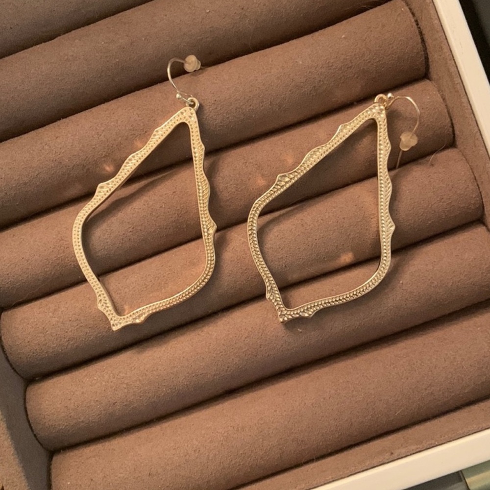 Kendra Scott Sophie gold earrings